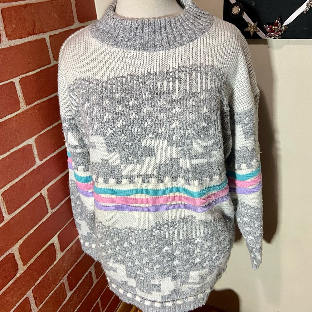 Vintage pastel sweater